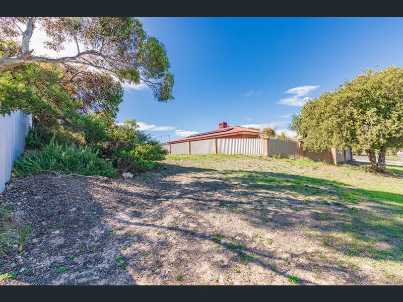 Follett Street view 3