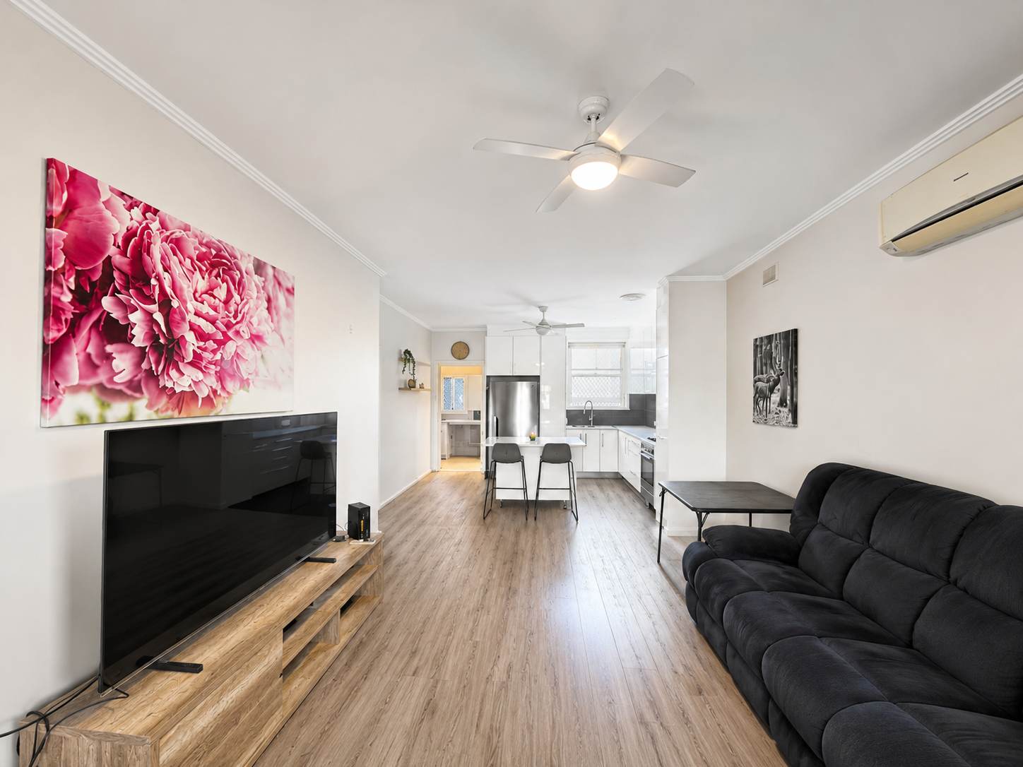 50 Plenty Street living